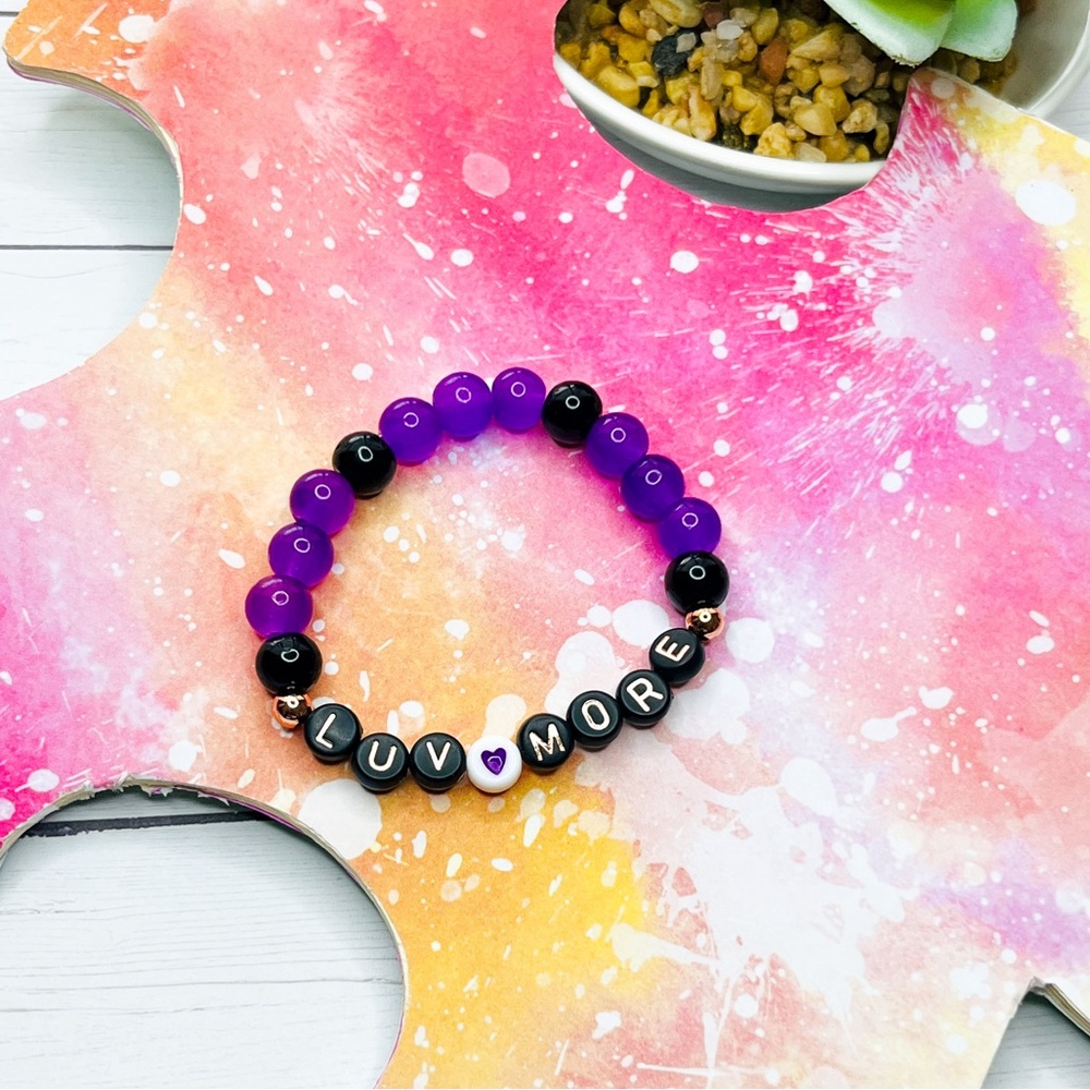 Girl’s purple and Black Luv  More Beaded Bracelet